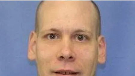 FOTO. Cum au prins polițiștii un infractor după ce acesta a dat 