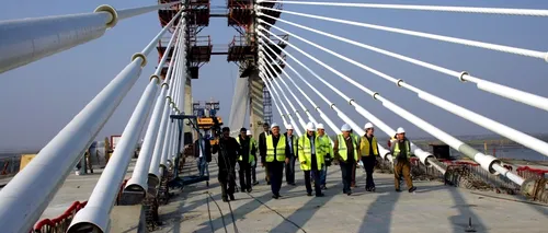 Ponta l-a invitat pe Isărescu la inaugurarea podului de la Calafat-Vidin