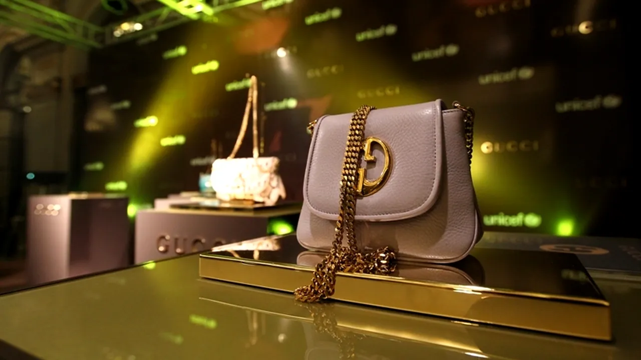 Piața luxului în România, în cădere. Care sunt brandurile cu cele mai slabe afaceri în prima parte a anului. ANALIZĂ
