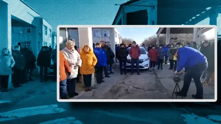 Protest SPONTAN la Fabrica de Pulberi Făgăraş: „Bugetul este înjumătățit. Toți salariații sunt nemulțumiți”
