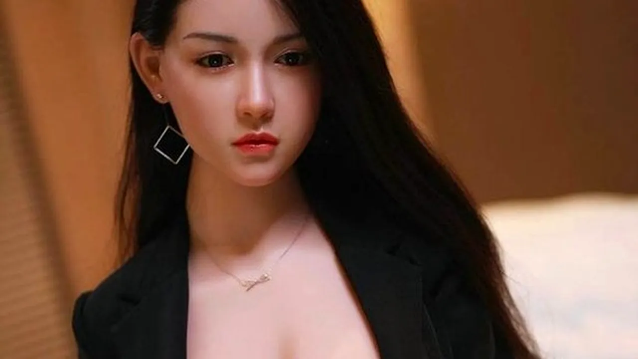 Ai putea crede că sunt adevărate: Noile păpuși destinate amorului, mai realiste ca niciodată / Cum arată - FOTO 