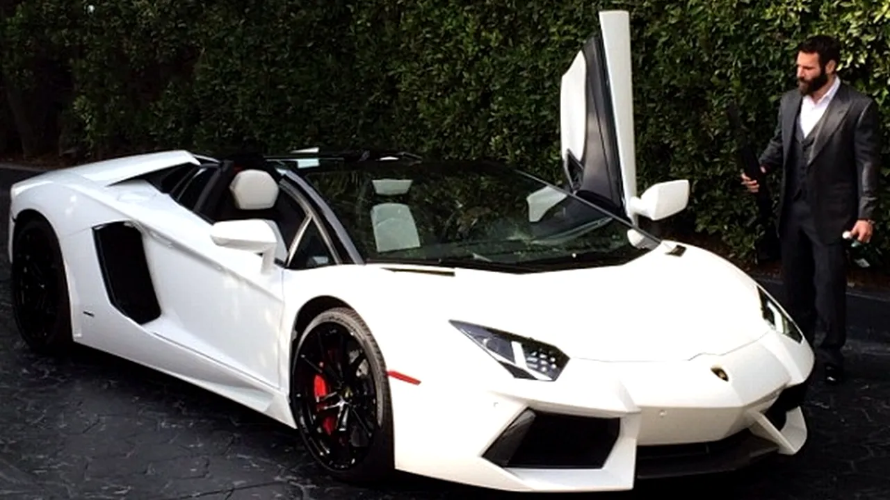 ''Regele Instagramului'' nu reușește să-și vândă mașina pe eBay. Care este prețul pe care l-a cerut 