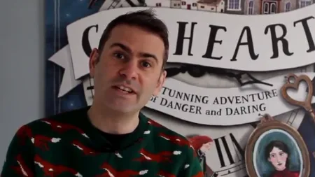 Scriitorul britanic Peter Bunzl în România: Scriu ÎMPOTRIVA CLIȘEELOR tradiționale din cărțile pentru copii