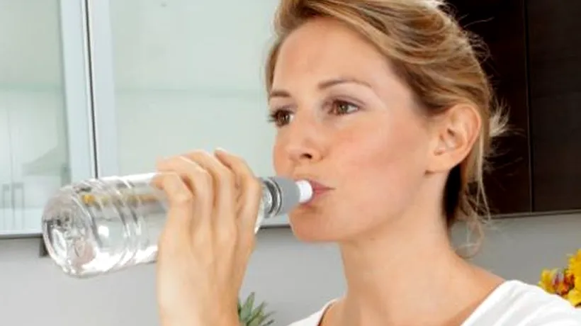 Un nutriționist spulberă mitul obligativității consumului a minimum doi litri de apă pe zi