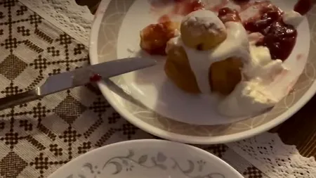 Ultima fiță! Papanași cu foiță de AUR. Unde se găsesc și cât costă