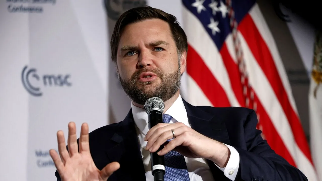 J.D. Vance: Rușii 