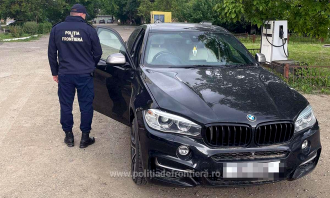 BMW X6 furat din Marea Britanie, depistat de poliţiştii români / Sursa foto: Poliția de Frontieră