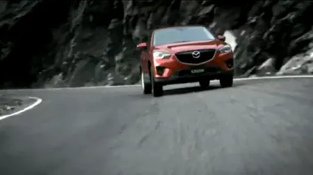 Japonezii de la Mazda au filmat spotul pentru modelul CX-5 pe Transfăgărășan. VIDEO