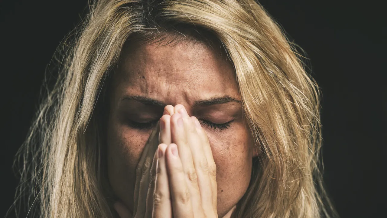 Mama uneia dintre româncele moarte în râul Natisone din Italia își strigă durerea: „Nu i-a fost milă să audă acești tineri strigând după ajutor?”