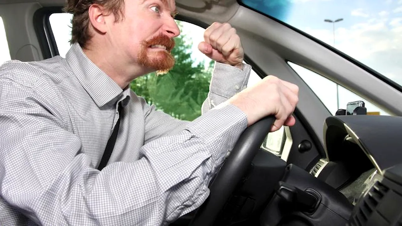 Studiu: De ce se șicanează bărbații în trafic. „Se ghidează după zicala „Nu riști, nu câștigi