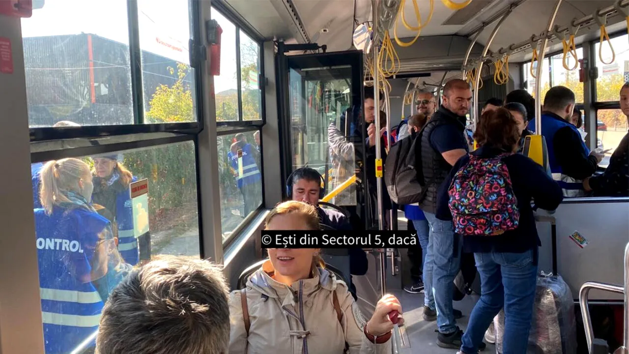 Imaginea virală a zilei în România! 9 CONTROLORI au intrat în același timp într-un autobuz din București