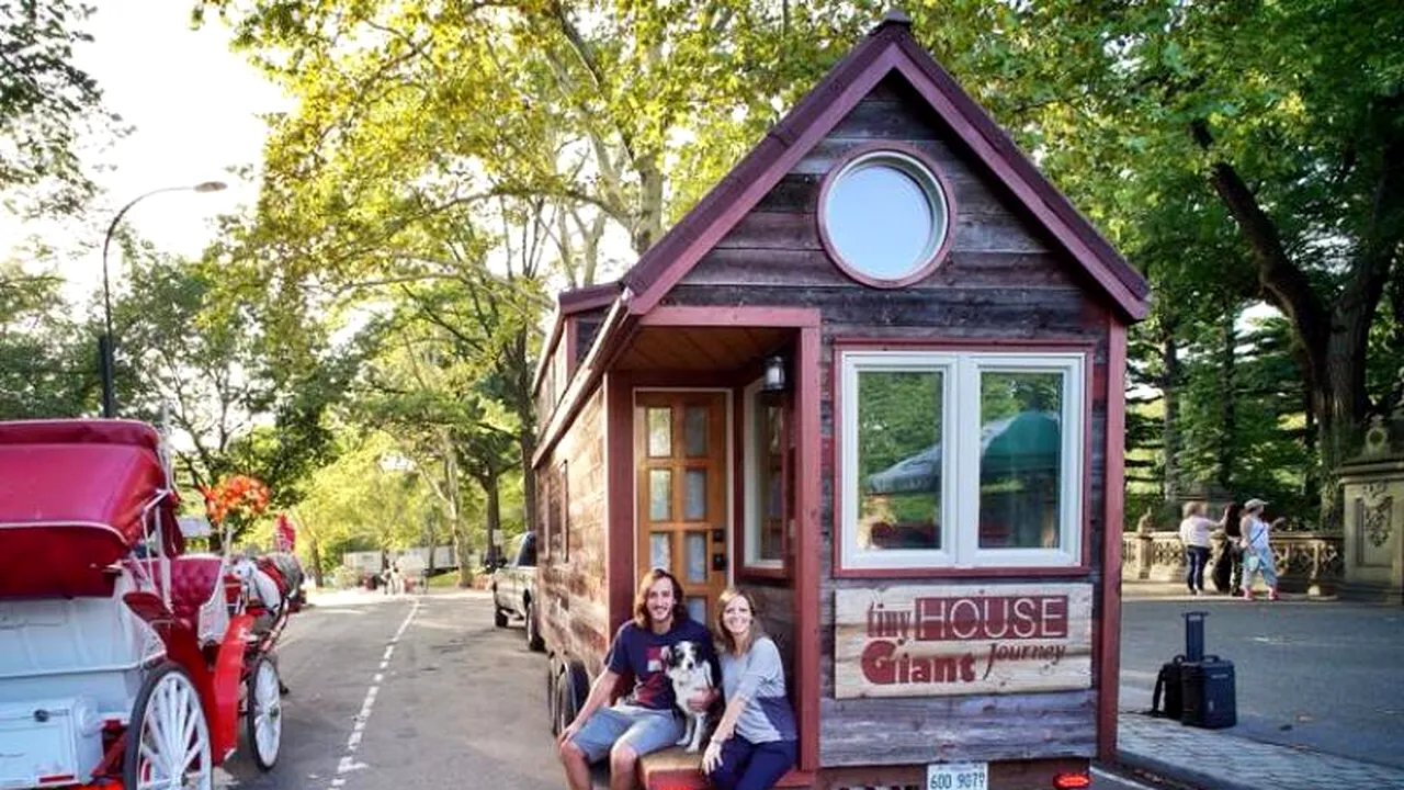 Și-au dat demisia și au plecat în călătoria vieții lor. Acum străbat America în lung și-n lat într-o casă pe roți