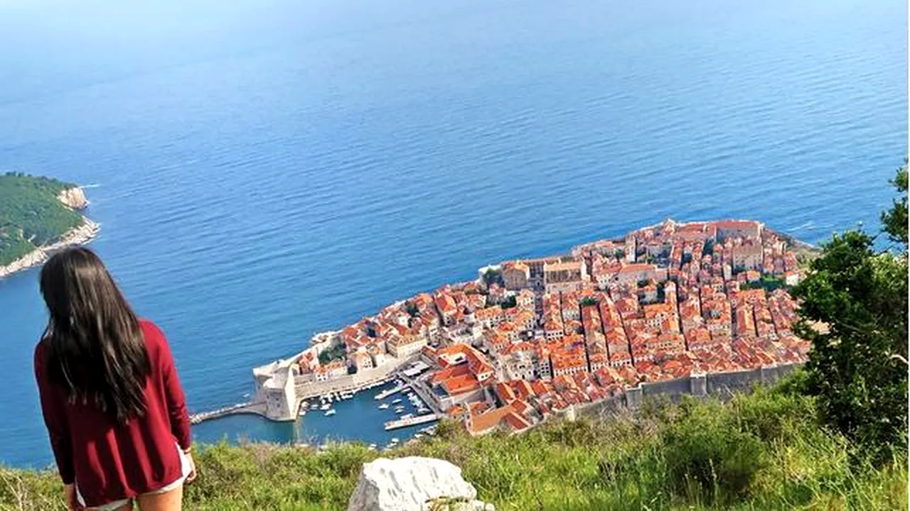 A pornit cu numai 600 de dolari și acum câștigă 70.000 de euro pe lună, la doar 24 de ani 