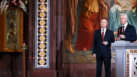 Cum a mers Vladimir Putin la slujba de Paşte. Patriarhul Kirill a cerut ca „pacea să poată fi stabilită în vastele întinderi ale Rusiei istorice”