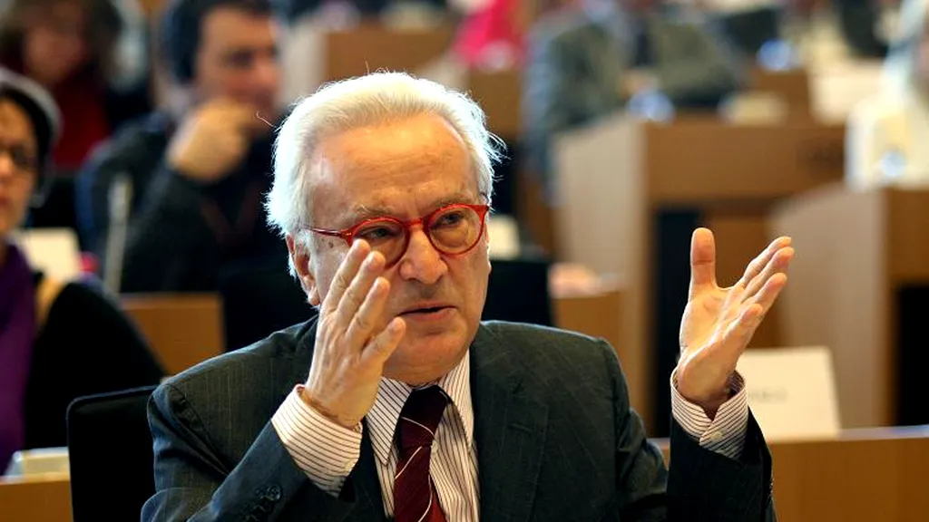 INTERVIU. Hannes Swoboda, liderul grupului socialist din PE: Lui Adrian Năstase i se cuvine un minim respect, chiar dacă a fost condamnat pentru ceva ce face orice președinte al SUA