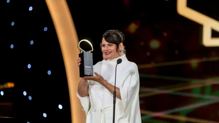 Cel mai recent film al regizoarei spaniole Jaione Camborda, ”O Corno”, a câştigat trofeul „Scoica de Aur” la Festivalului de la San Sebastian