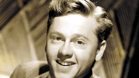 MICKEY ROONEY A MURIT la 93 de ani
