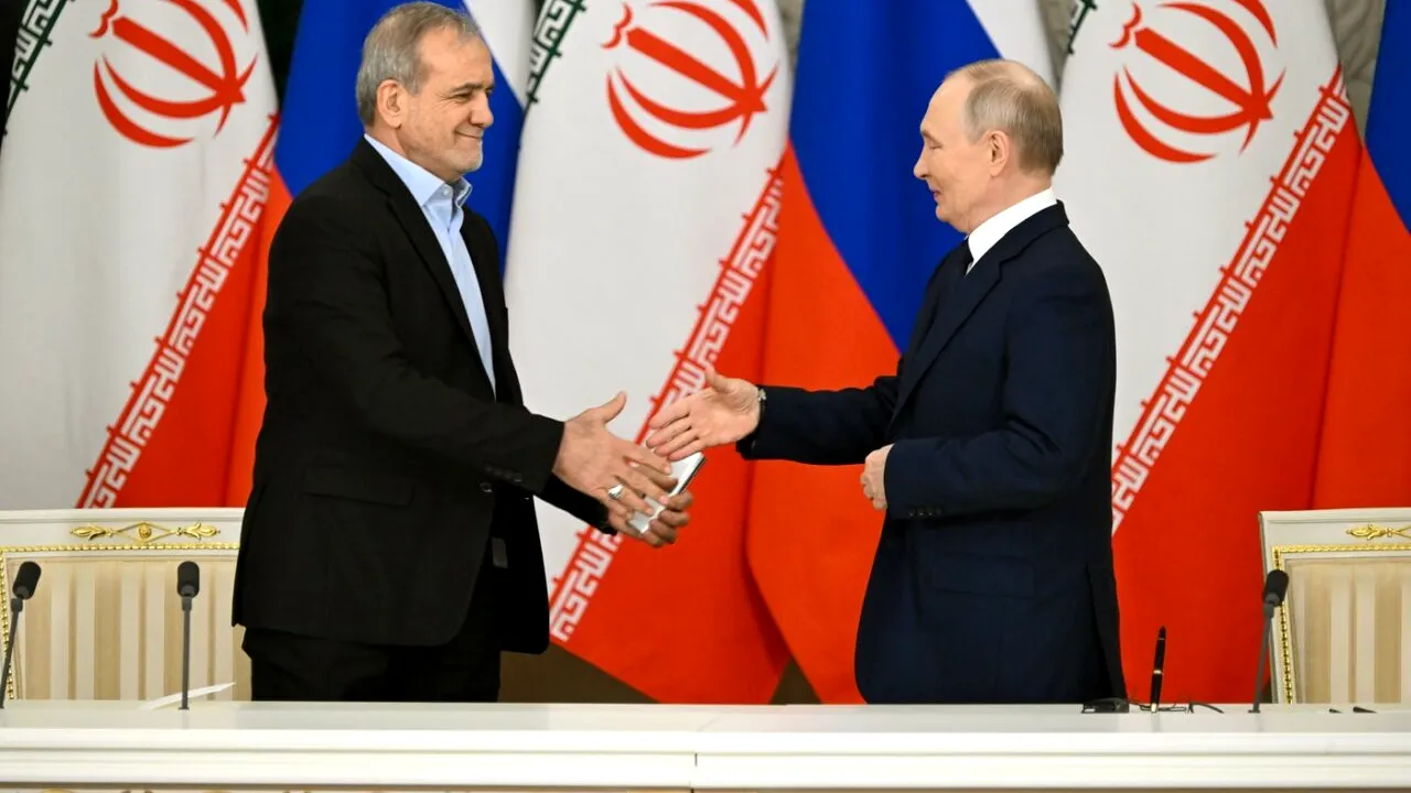 Îngrijorări MARI, dar noul parteneriat strategic Rusia-Iran nu aduce NIMIC NOU. „Apărarea reciprocă nu a fost oficializată”