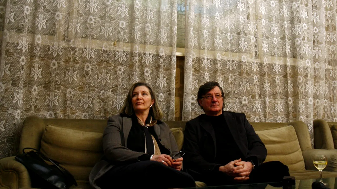 Ea este soția lui Ion Caramitru. Micaela Caracas e actriță