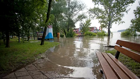 COD ROȘU pe râurile din Dobrogea. Sunt așteptate VIITURI RAPIDE după precipitații de peste 100–200 l/mp în următoarele 24 de ore