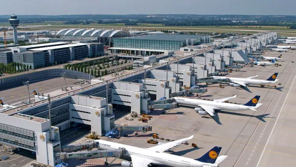 Zborurile pe aeroportul din München au fost suspendate o oră din cauza unei drone. Ce anunță autoritățile germane