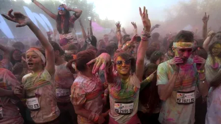 MEDIAFAX ZOOM: The Color Run - București 2014