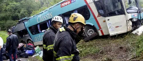 Cel puțin 40 de morți în Brazilia, după ce un autobuz a căzut într-o prăpastie