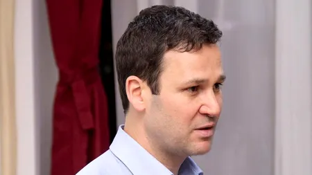 Robert Negoiță a IRONIZAT-O pe colega de partid Viorica Dăncilă, după ce aceasta a refuzat o invitație: Nu-i puneam întrebări