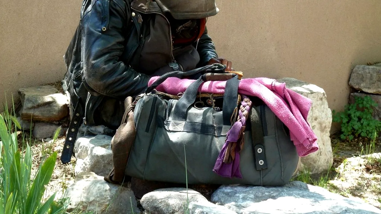 Ce a PĂȚIT un antreprenor din Cluj după ce a ajutat un om al străzii: „Vă rog să sunați la 112”