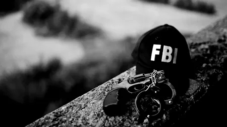 Ce se întâmplă cu elevul român, pentru care autoritățile americane au cerut EXTRĂDAREA. Este acuzat că a trimis sute de amenințări cu bombă în SUA