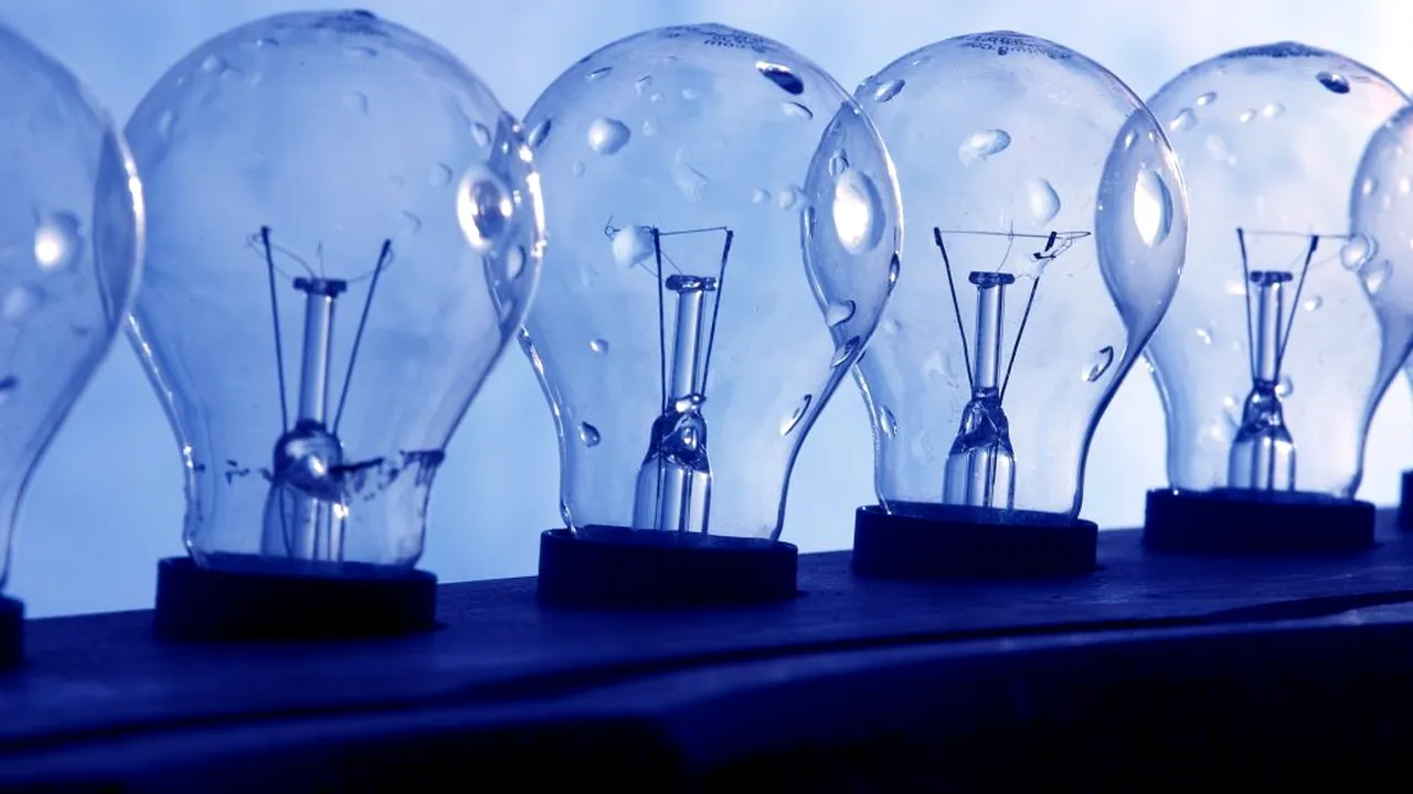 Fifor, despre programul de guvernare: Guvernul Orban va declanșa creșterea facturilor la gaze și energie electrică