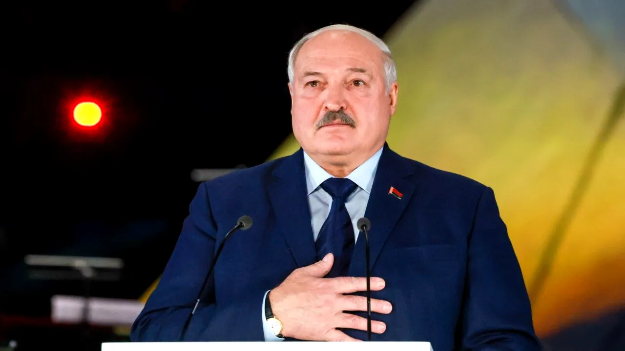 Lukașenko a grațiat 31 de cetățeni ucraineni în urma acordurilor cu SUA. Președintele Belarusului vrea să contribuie și el la pacea din Ucraina