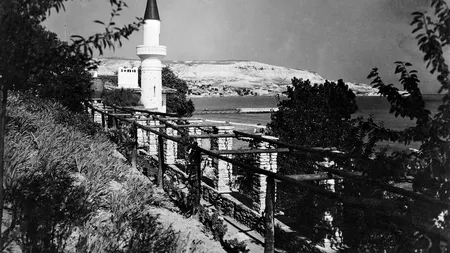 FOTO Povestea „cuibului singuratic” al Reginei Maria de la malul Mării Negre, unde se găsește „izvorul sfânt” cu ape tămăduitoare