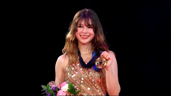 „Nu este permis!”. De ce a fost obligată campioana de la Jocurile Olimpice să dea înapoi medalia de aur