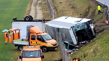 VIDEO | Un pasager român, care a supraviețuit accidentului de autocar din Slovenia, a spus ce făcea șoferul înainte de tragedie. „Două secunde a durat totul”