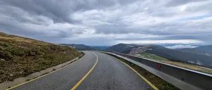 Când se redeschide Transalpina, unul dintre cele mai spectaculoase drumuri din România