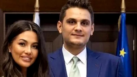 Liviu Dragnea, TATĂ SOCRU. Invitații la NUNTA fiului său și-au etalat bolizii de lux în fața unui grup de protestatari. Mirii au dorit un decor pitoresc și au ales „Frumoasa mea