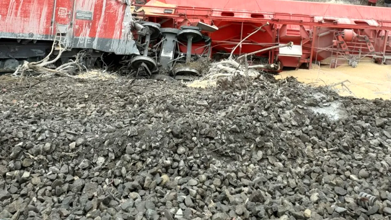 Accidentul din Vrancea | S-a reluat traficul feroviar pe un fir al magistralei 500