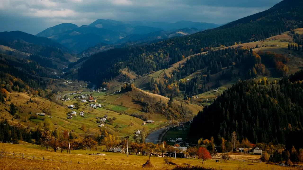 Stațiunea din România în care turiștii vin să faciliteze de izvoarele cu ape minerale. „Perla Bucovinei” se află la 520 km de București