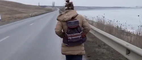 Bianca, o adolescentă de 16 ani, merge 26 de km pe jos până la şcoală: „E greu, e frig, mi-e foarte frică”
