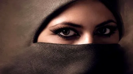 Premieră în SUA. Prima femeie cu văl islamic, în Parlament