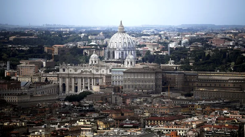 DEFICIT. Pandemia coronavirusului afectează finanțele Vaticanului și o forțează să pună în aplicare unele dintre cele mai dificile măsuri