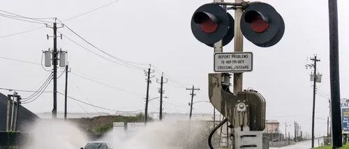 Statele Unite: Furtuna Nicholas a atins categoria de uragan și se îndreaptă spre Houston