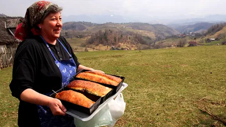 Cum preparau românii cozonacul în urmă cu mai bine de 100 de ani. Rețetele lui Kogălniceanu, Costache Negruzzi și Păstorel Teodoreanu