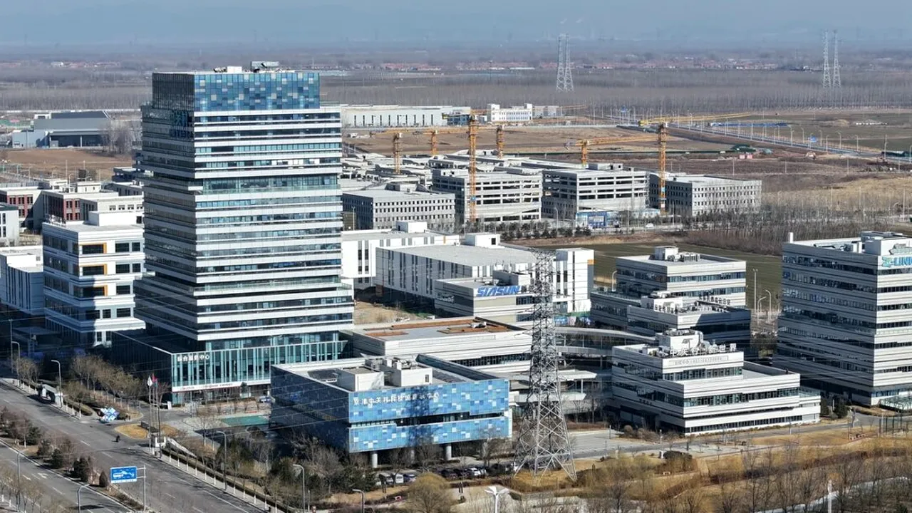 Producătorii americani se CONFRUNTĂ cu prețuri mai mari ale metalelor, în contextul apropierii tarifelor impuse de Trump