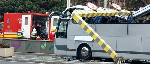 Pasagerii care se aflau în autocarul implicat în accidentul din Pasajul Unirii au făcut plângere la Parchetul din Larissa