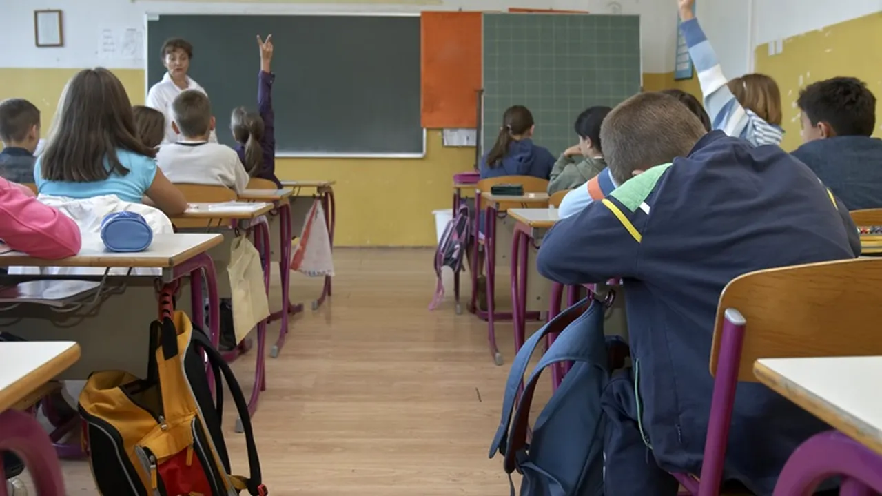 Proiect: închisoare pentru educație sexuală în școli