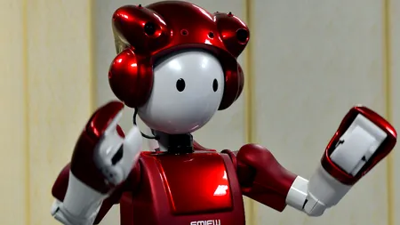 Te crezi de neînlocuit? Opt meserii pentru care oamenii ar putea concura cu roboții 