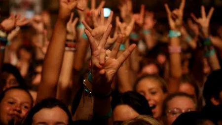 Rock the City - Peste 10.000 de oameni au participat, sâmbătă, la prima zi a festivalului