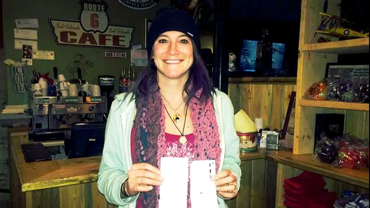 A servit un prânz de 15 dolari și a primit un bacșiș neașteptat: „Am rămas fără cuvinte